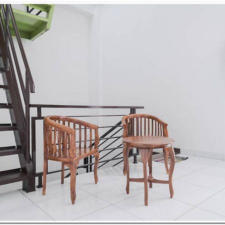 Reddoorz Near Kota Tua 2 Hotel Jakarta Ngoại thất bức ảnh