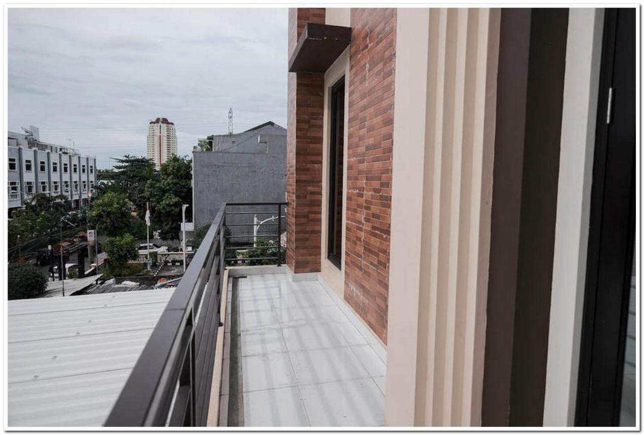 Reddoorz Near Kota Tua 2 Hotel Jakarta Ngoại thất bức ảnh